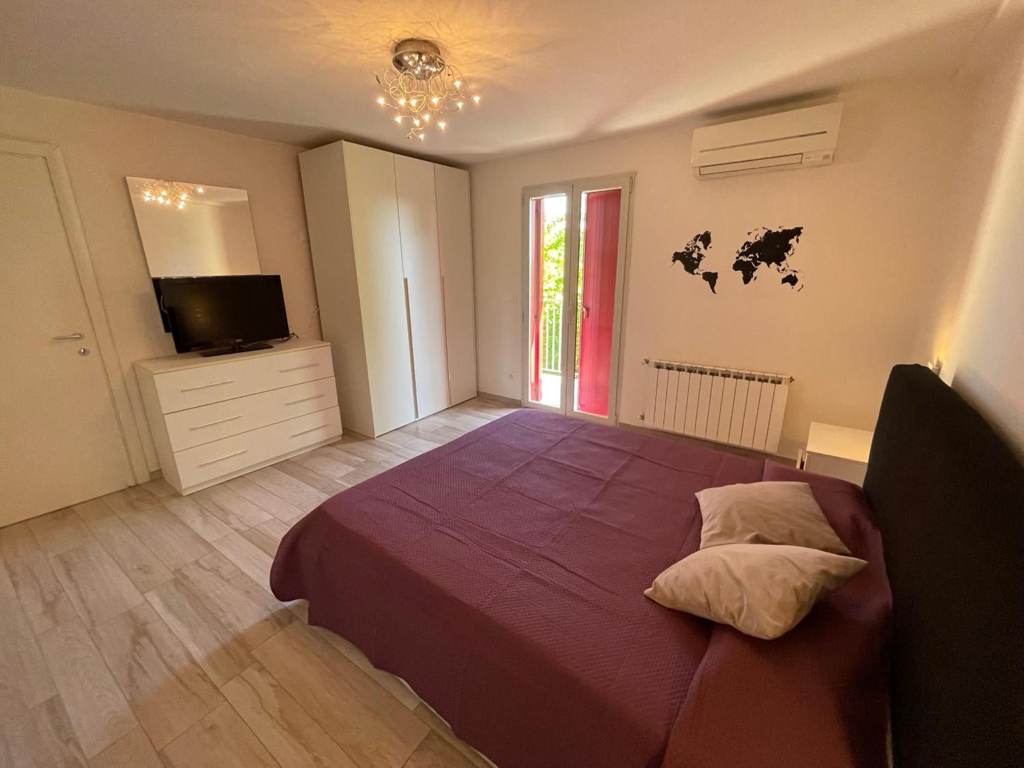 Reverso - Alloggi Con Solarium Vista Mare Caorle Exterior foto